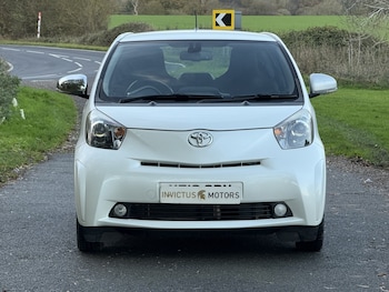 Used Toyota IQ 2010 for sale - 76716187: Photo
