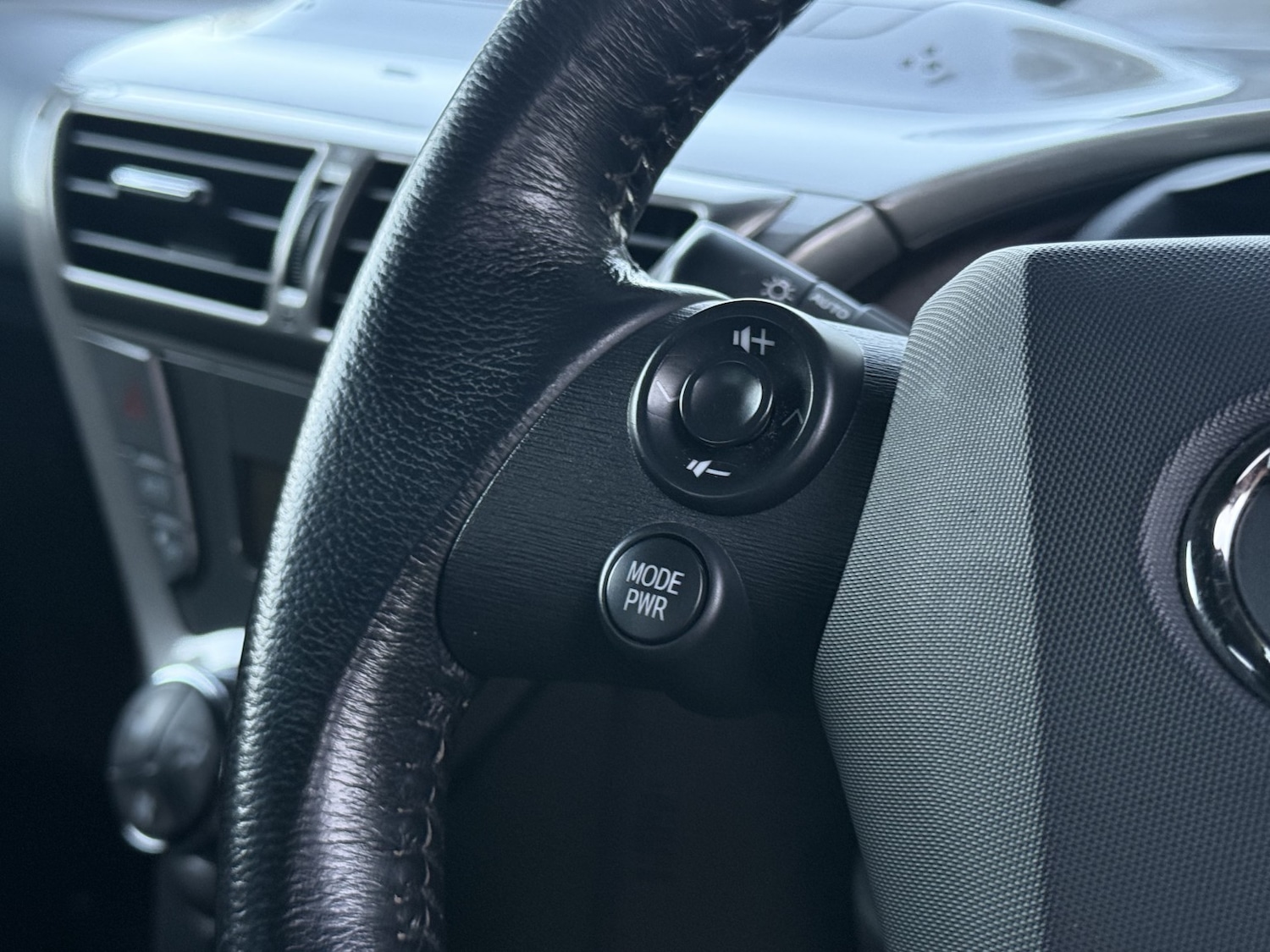 Used Toyota IQ 2010 for sale - 76716187: Photo 34