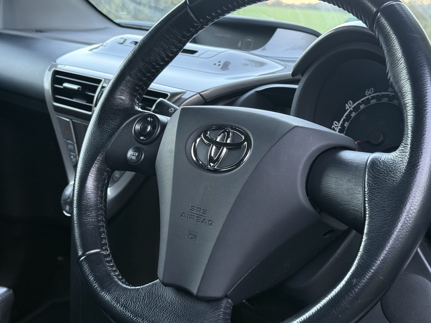 Used Toyota IQ 2010 for sale - 76716187: Photo 37