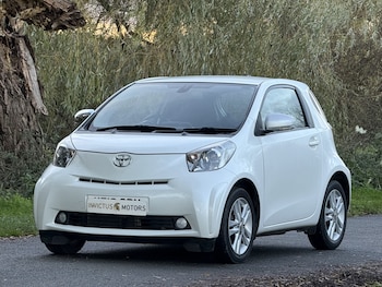 Used Toyota IQ 2010 for sale - 76716187: Photo