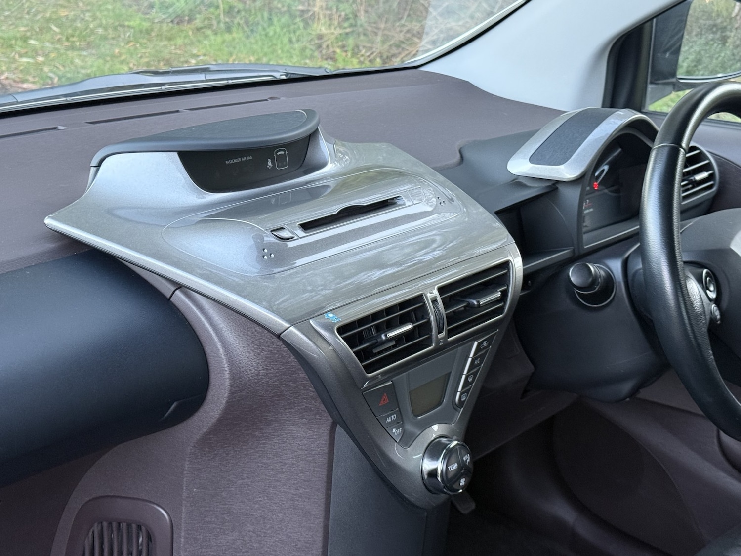 Used Toyota IQ 2010 for sale - 76716187: Photo 43