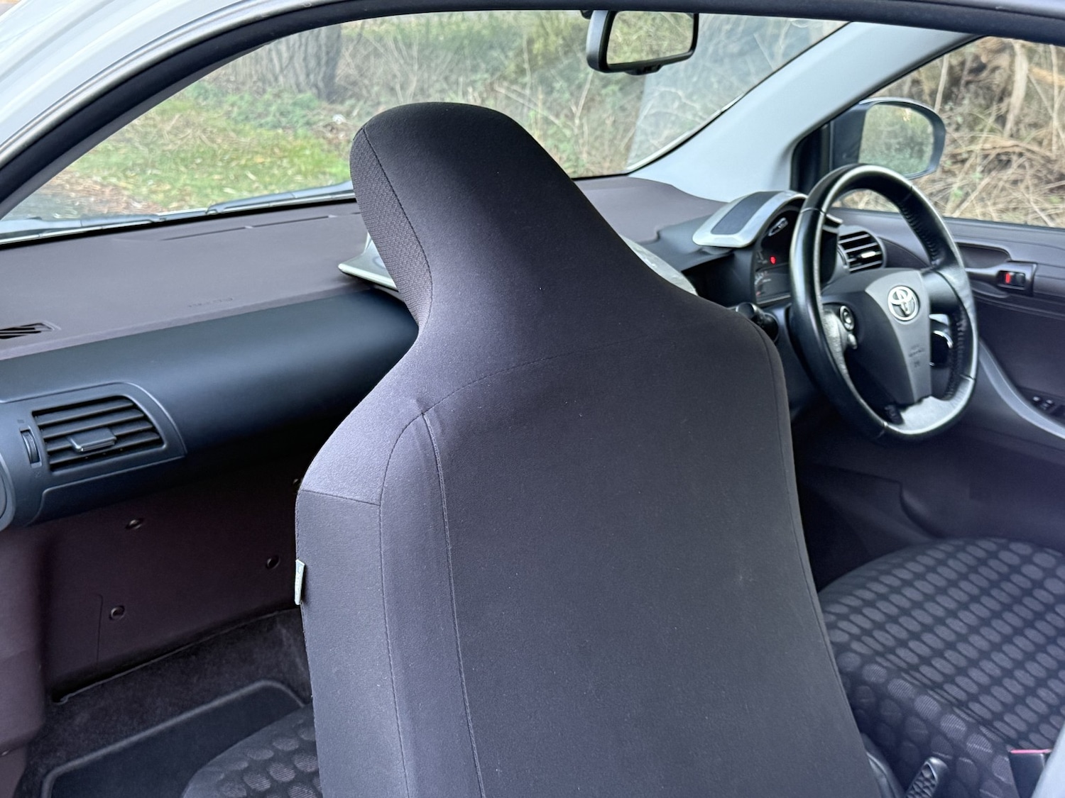 Used Toyota IQ 2010 for sale - 76716187: Photo 44