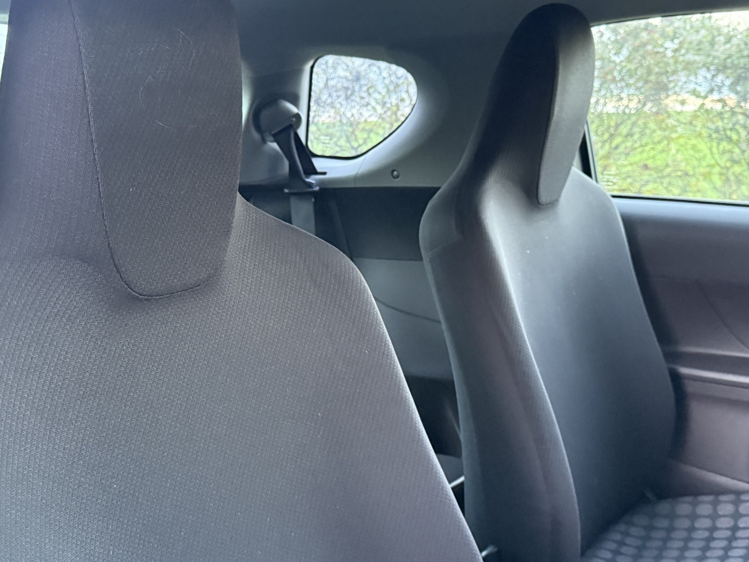 Used Toyota IQ 2010 for sale - 76716187: Photo 45