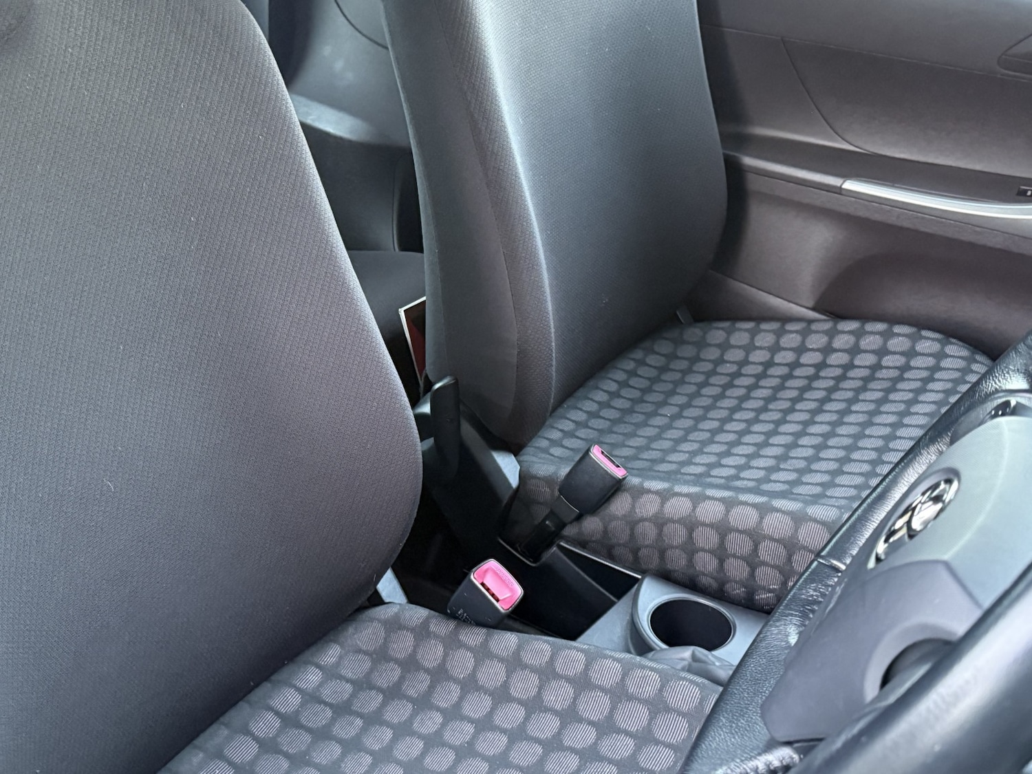 Used Toyota IQ 2010 for sale - 76716187: Photo 48