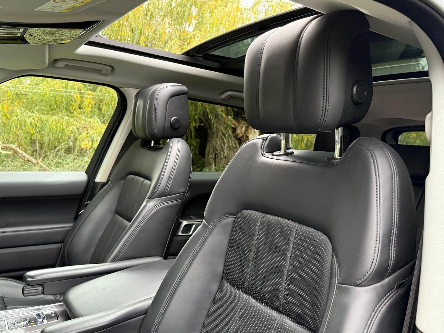 Used Land Rover Range Rover Sport 2018 for sale - 76716197: Photo 20