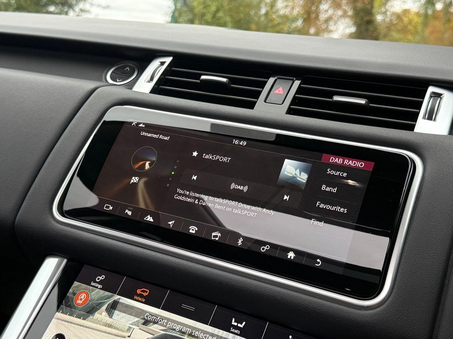 Used Land Rover Range Rover Sport 2018 for sale - 76716197: Photo 31