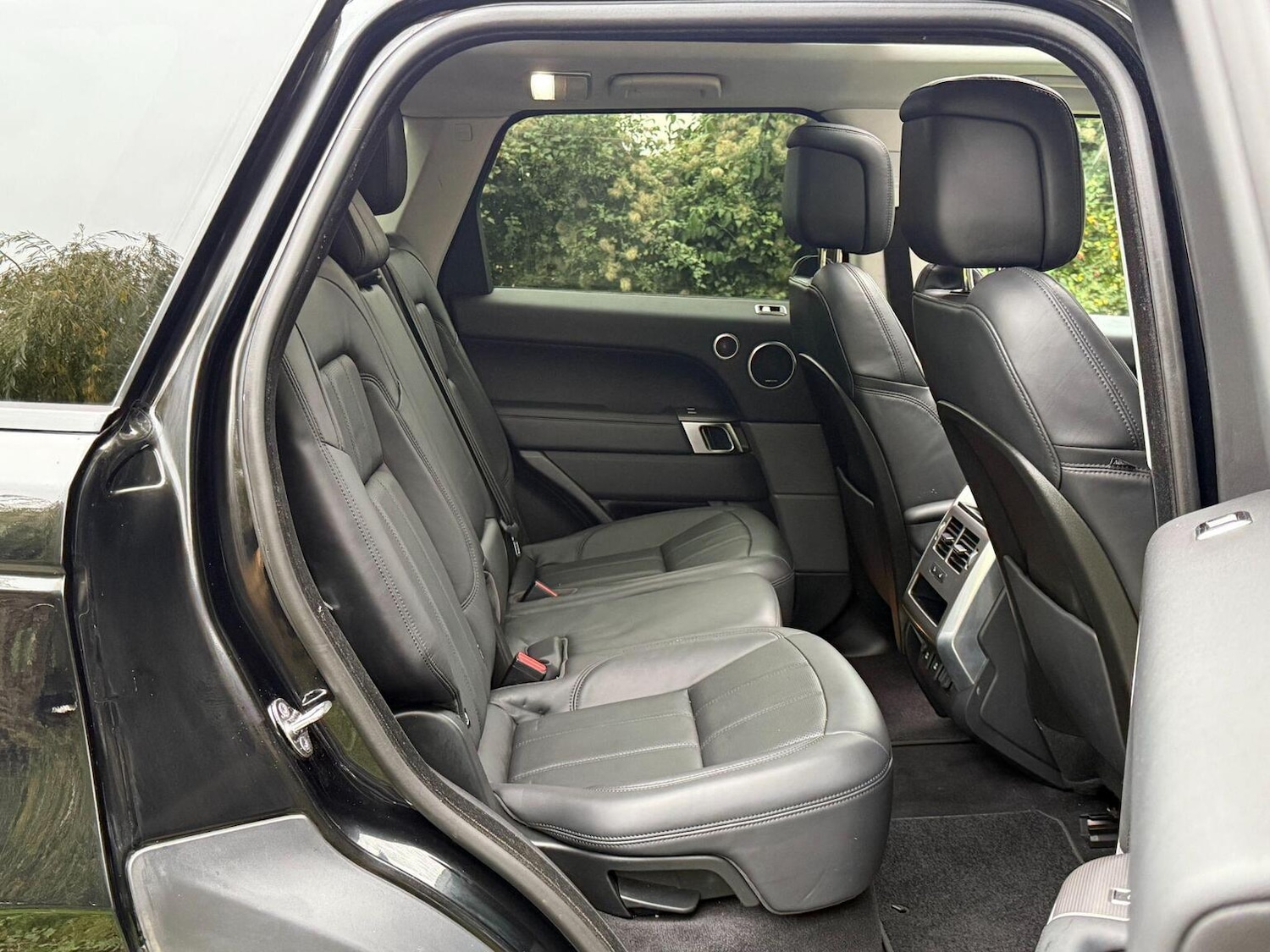 Used Land Rover Range Rover Sport 2018 for sale - 76716197: Photo 46