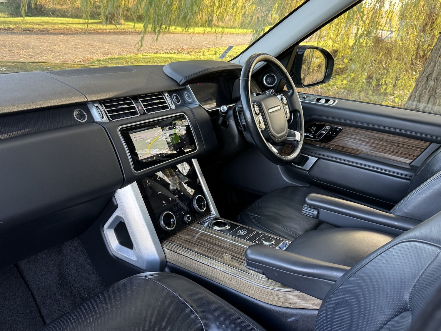 Used Land Rover Range Rover 2018 for sale - 76931449: Photo 5