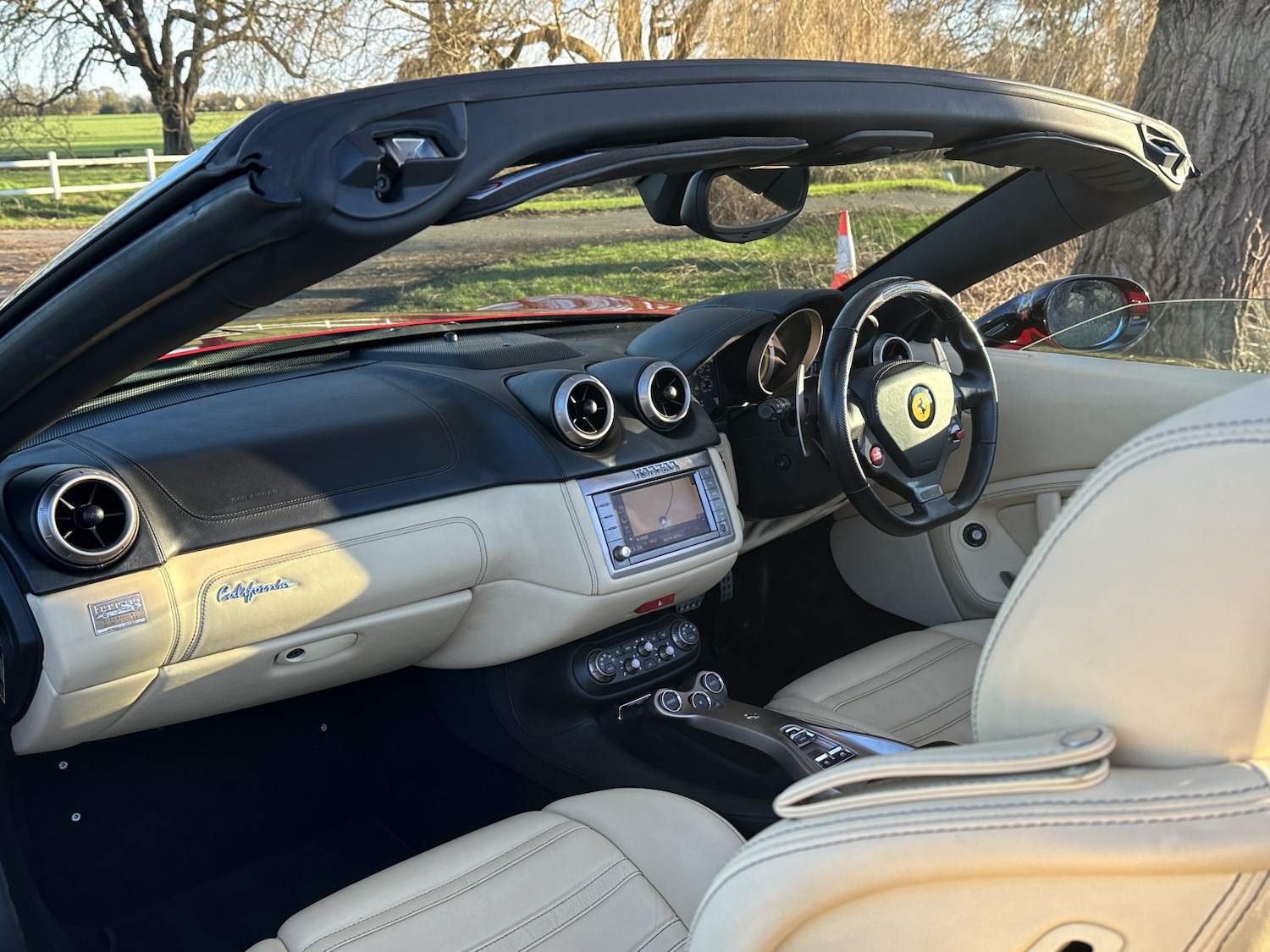 Used Ferrari California 2011 for sale - 76716185: Photo 11