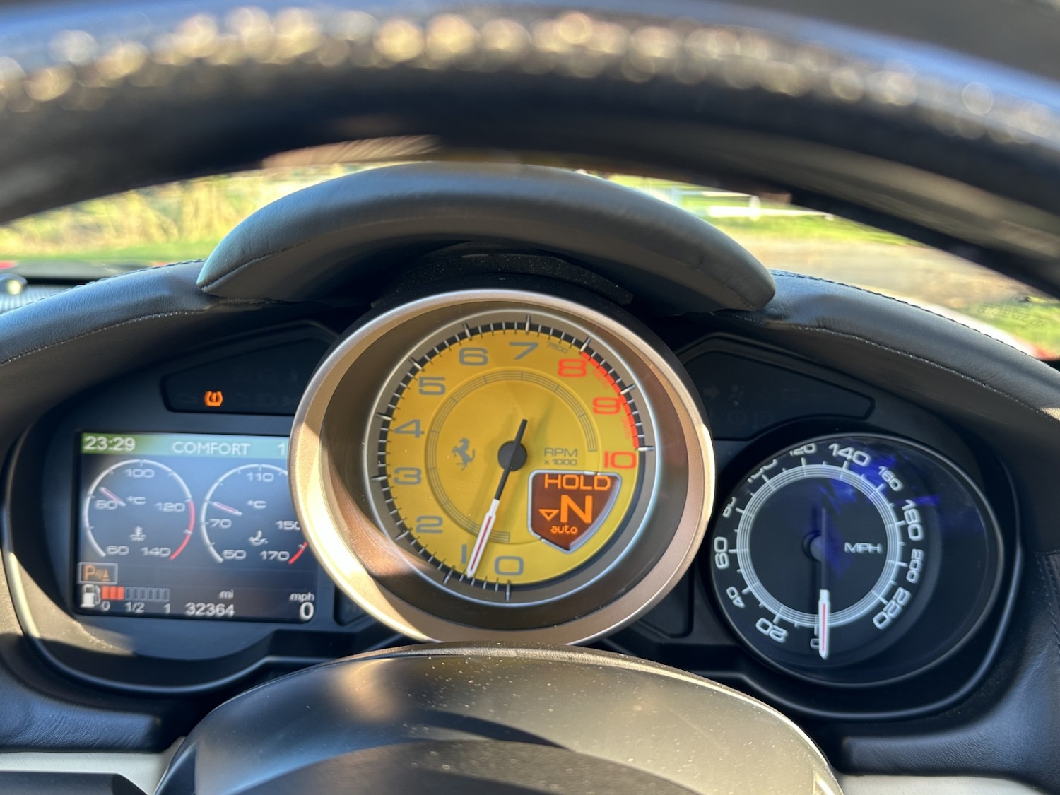 Used Ferrari California 2011 for sale - 76716185: Photo 22