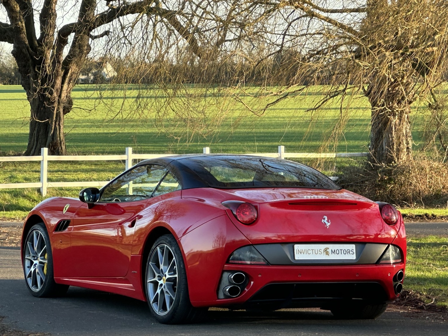 Used Ferrari California 2011 for sale - 76716185: Photo 4
