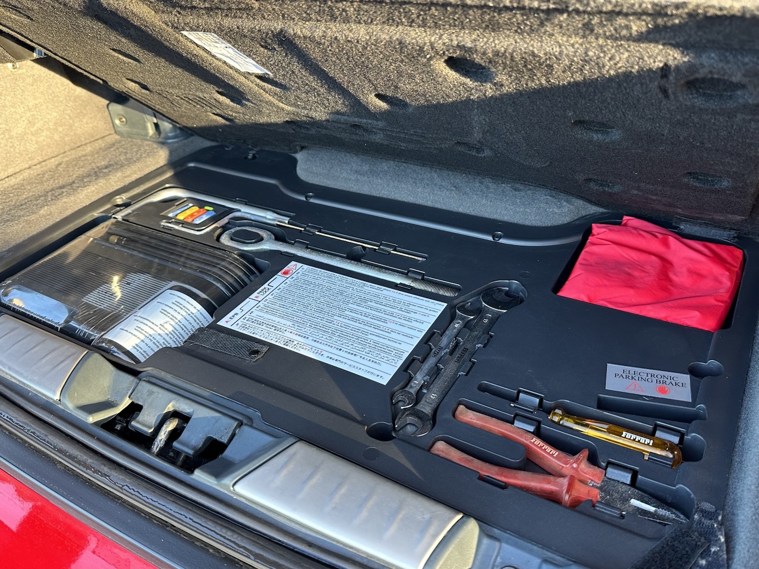 Used Ferrari California 2011 for sale - 76716185: Photo 56