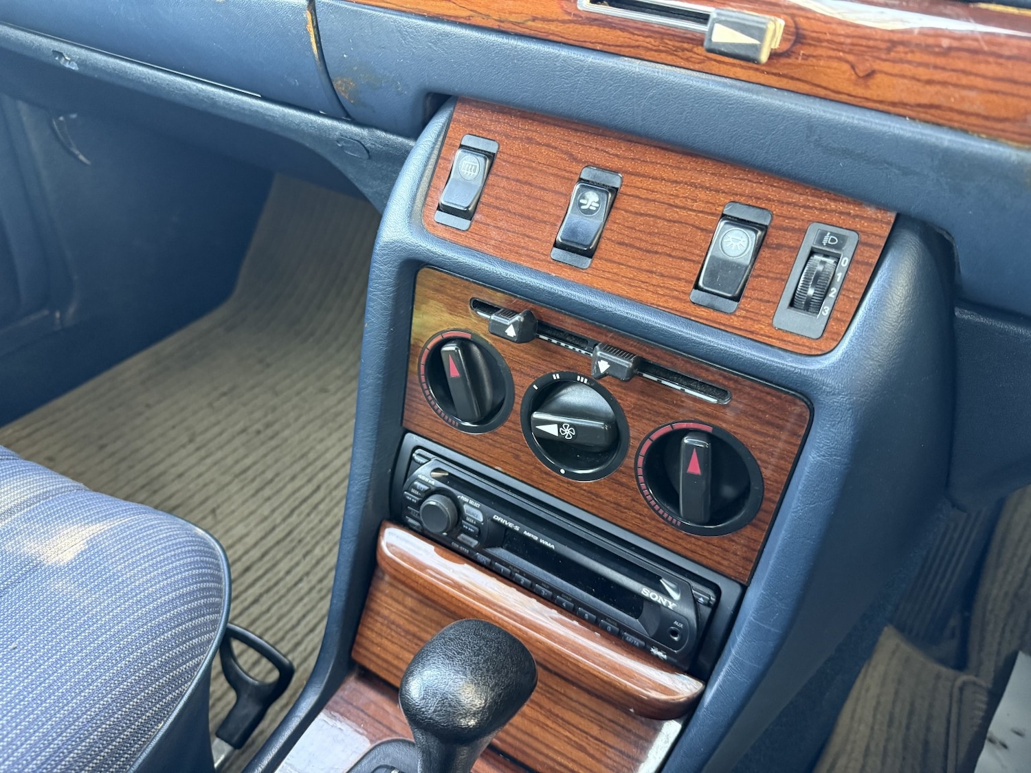 Used Mercedes-Benz 230 1985 for sale - 78004604: Photo 55