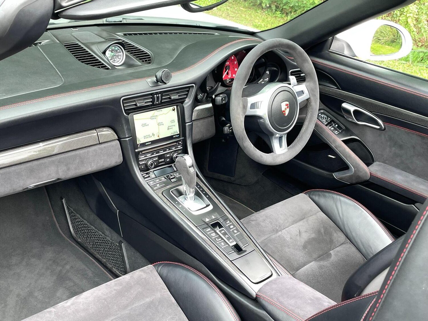 Used Porsche 911 2015 for sale - 76794234: Photo 41