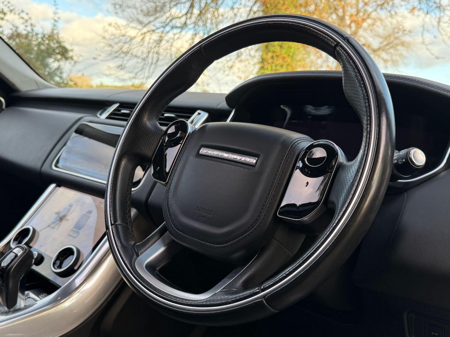 Used Land Rover Range Rover Sport 2018 for sale - 76716202: Photo 24