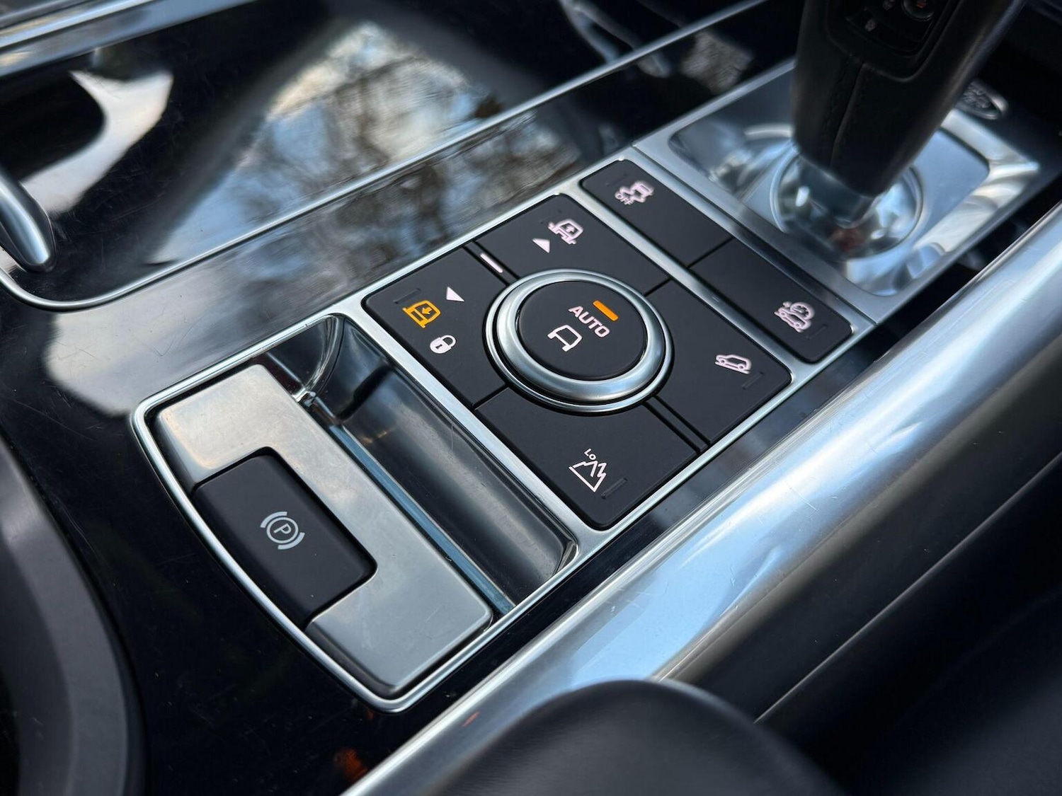 Used Land Rover Range Rover Sport 2018 for sale - 76716202: Photo 39