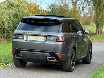 Used Land Rover Range Rover Sport 2018 for sale - 76716202: Photo