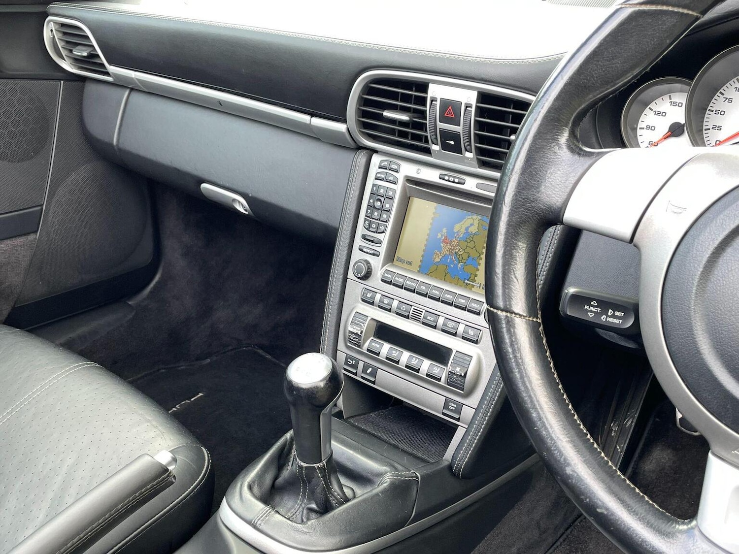 Used Porsche 911 2006 for sale - 76931429: Photo 27