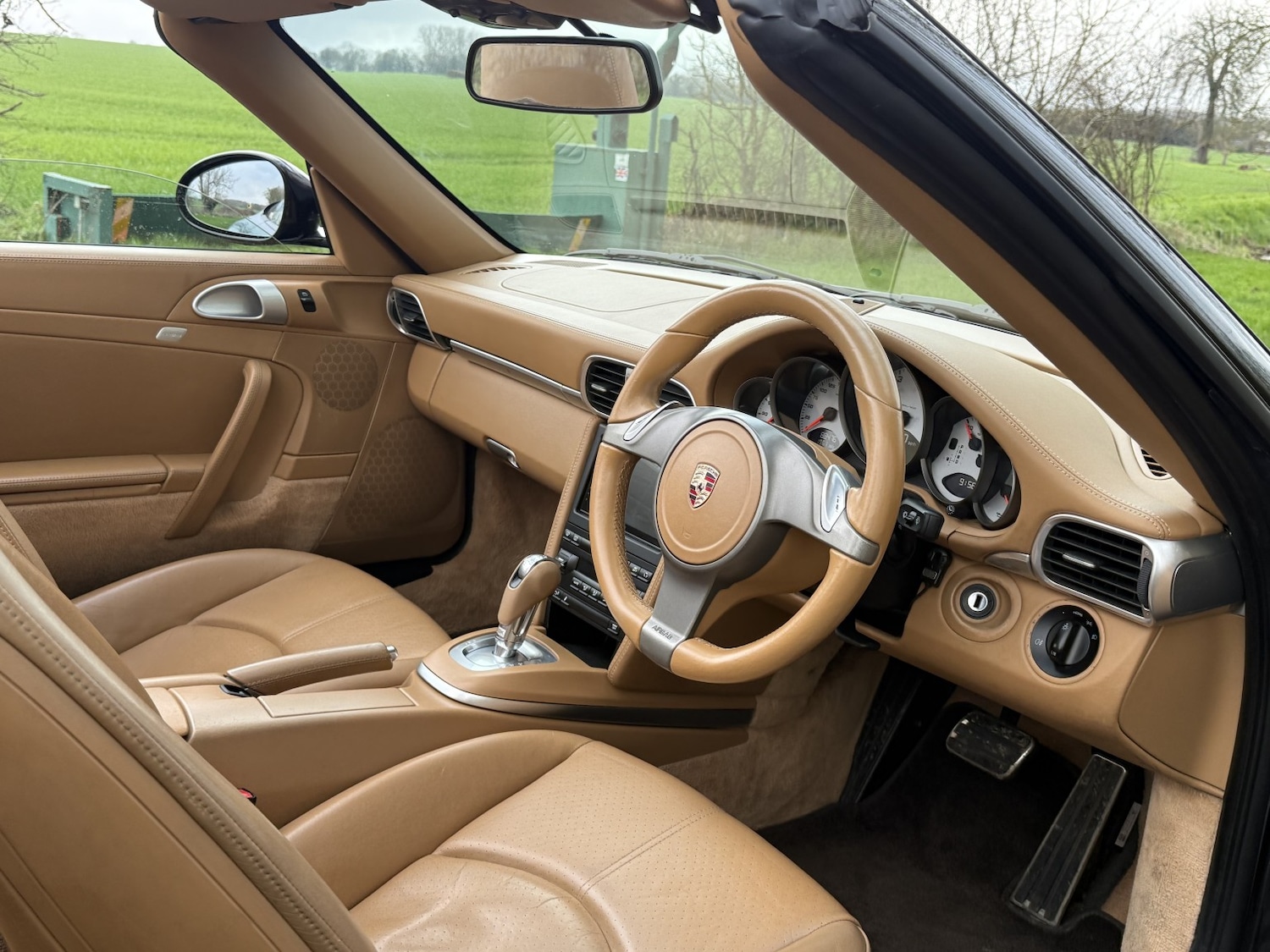 Used Porsche 911 2009 for sale - 77687640: Photo 24