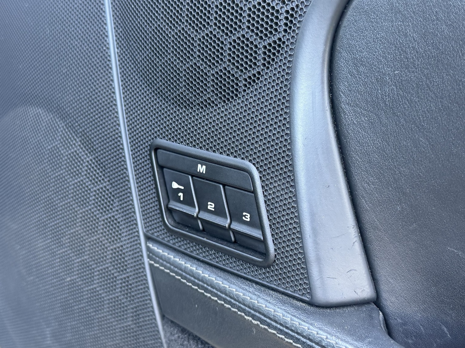 Used Porsche Cayman 2005 for sale - 78004554: Photo 33