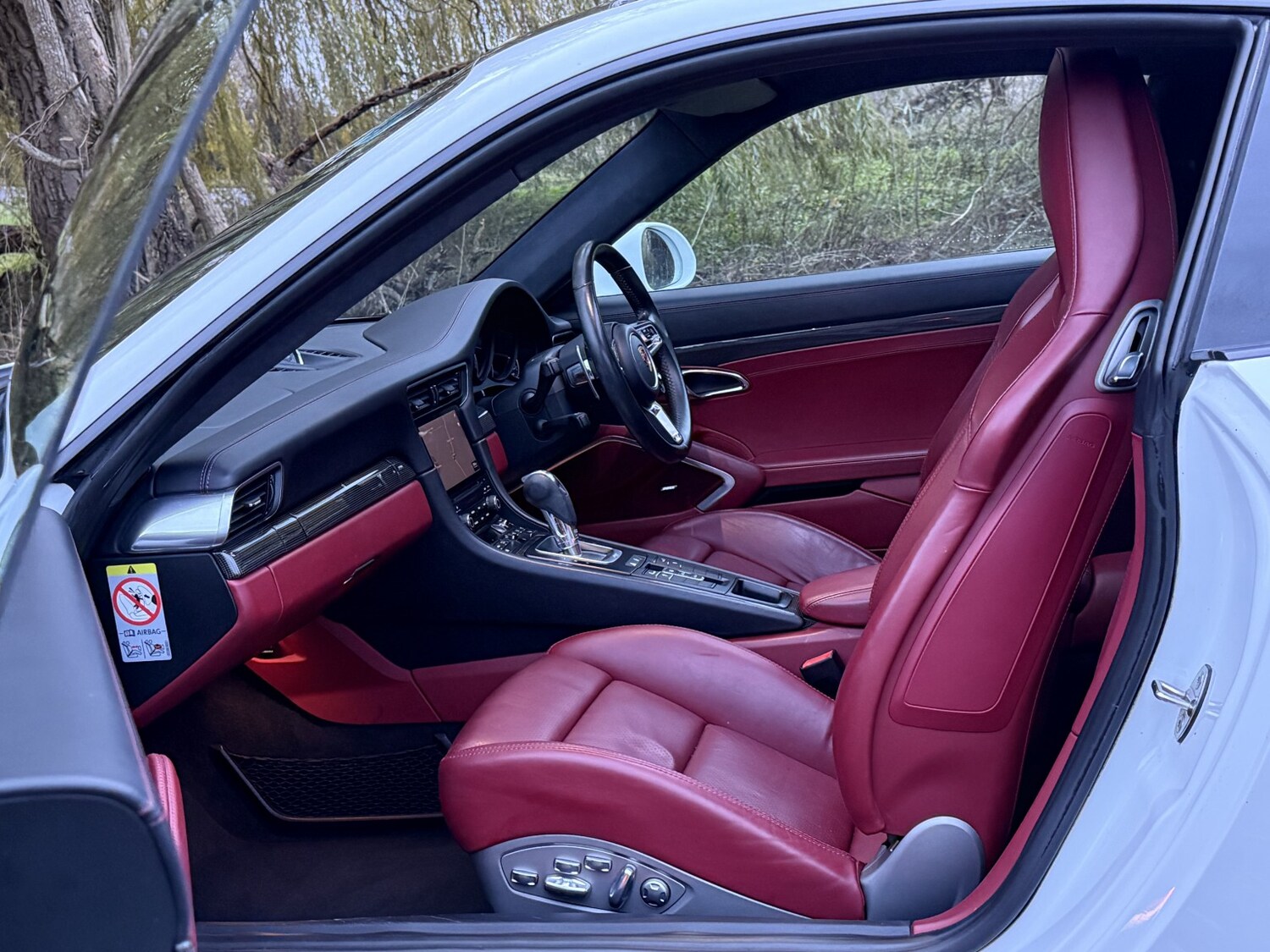 Used Porsche 911 2016 for sale - 76837077: Photo 15