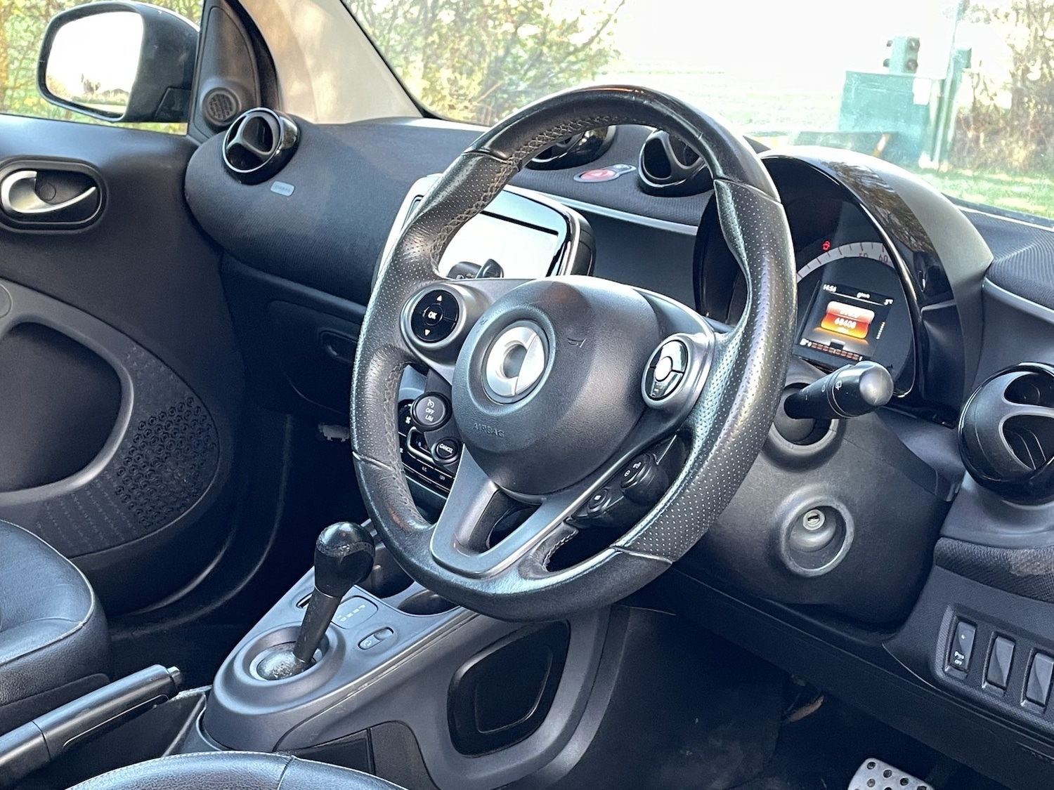 Used smart fortwo 2016 for sale - 76716188: Photo 23