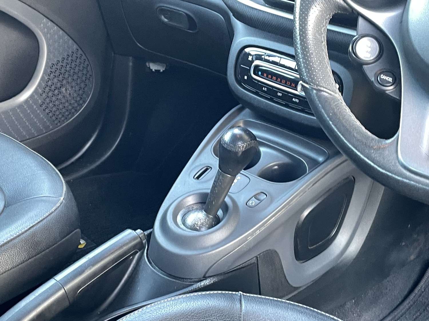 Used smart fortwo 2016 for sale - 76716188: Photo 37