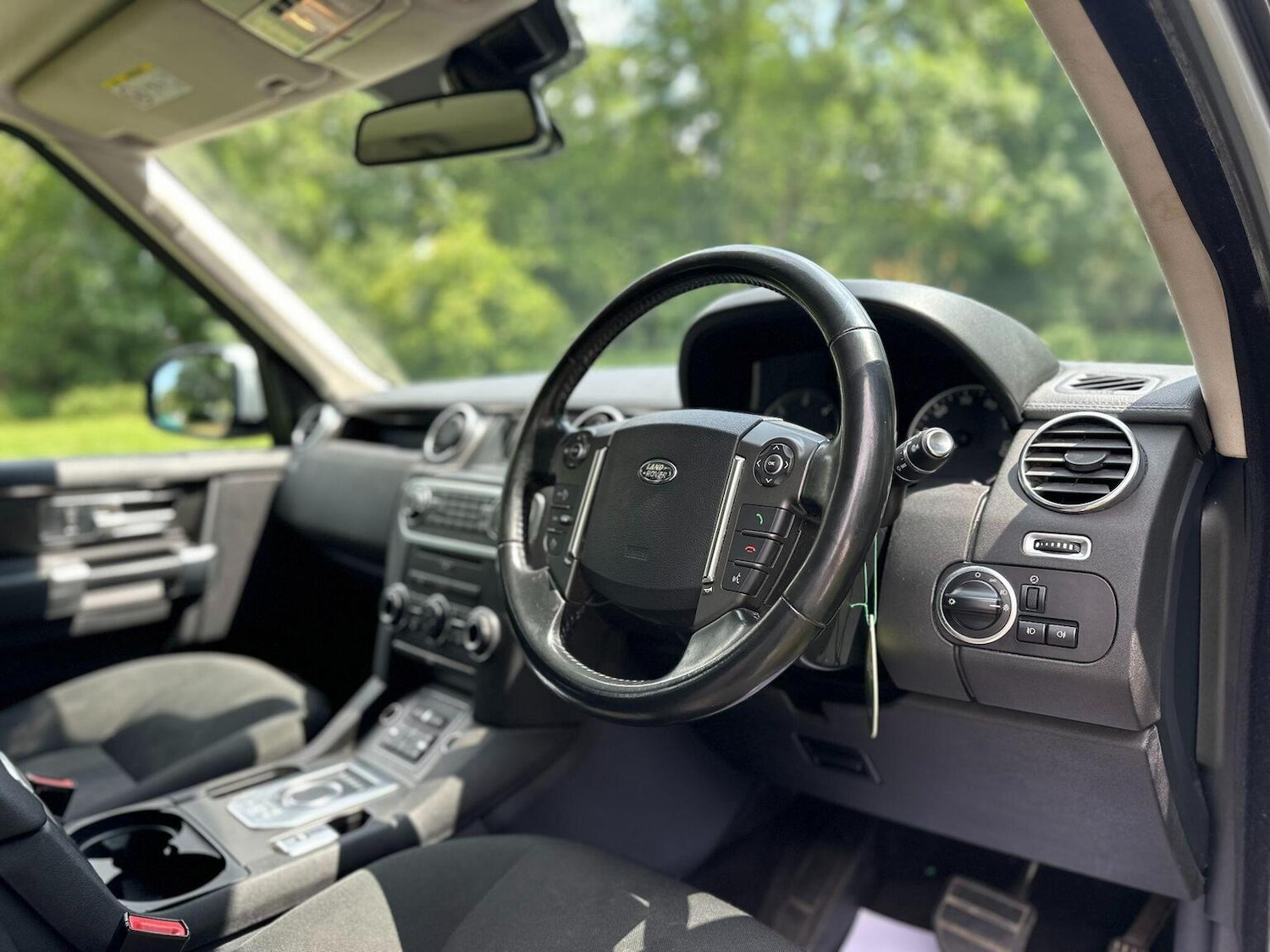 Used Land Rover Discovery 2016 for sale - 76716217: Photo 16