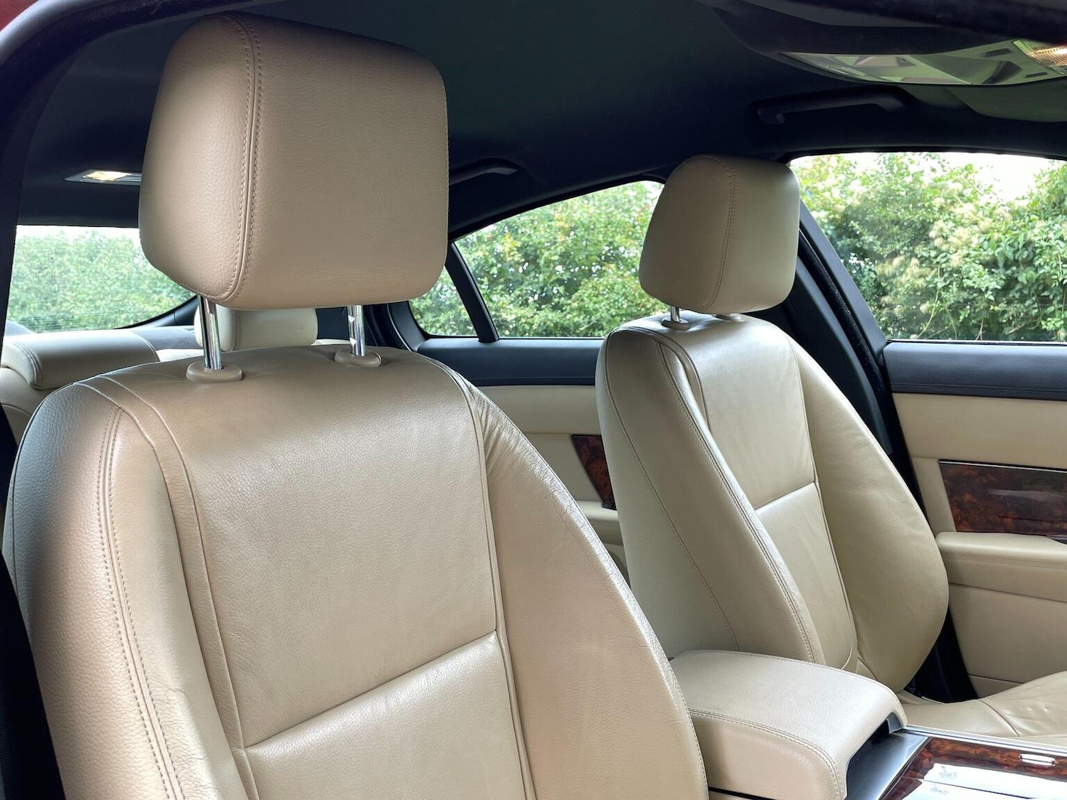 Used Jaguar XF 2013 for sale - 76716211: Photo 16