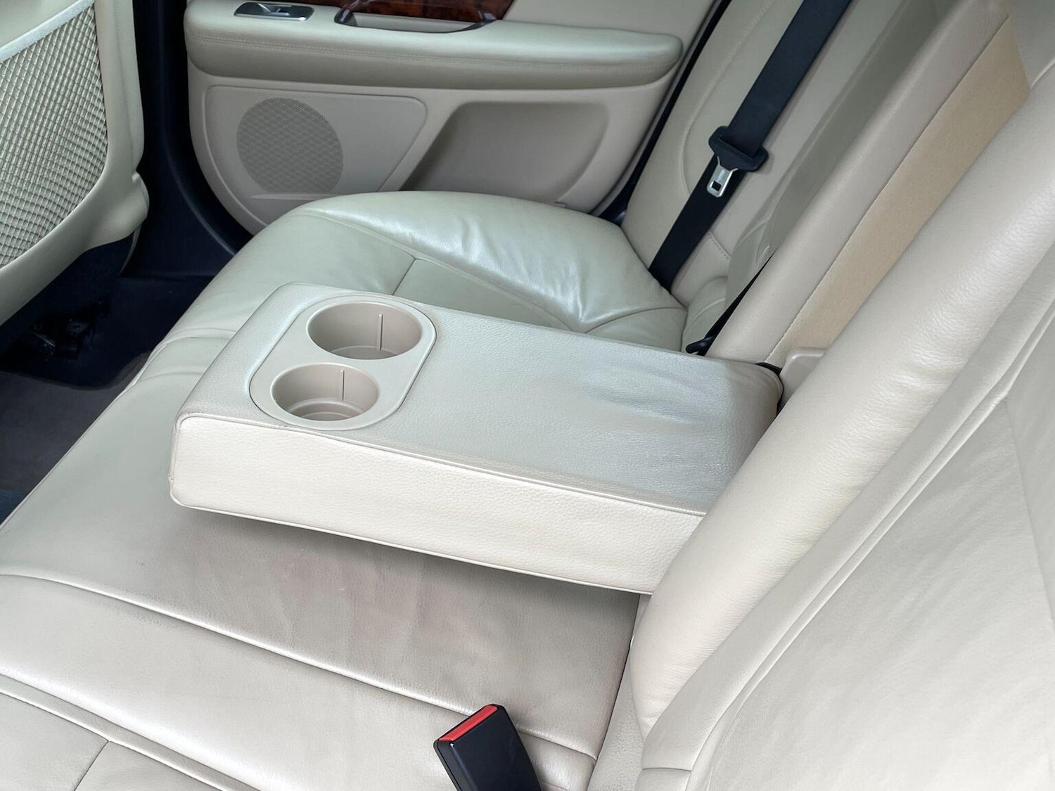 Used Jaguar XF 2013 for sale - 76716211: Photo 38