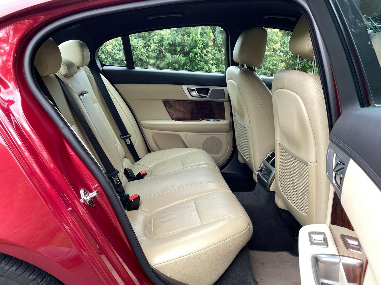 Used Jaguar XF 2013 for sale - 76716211: Photo 39