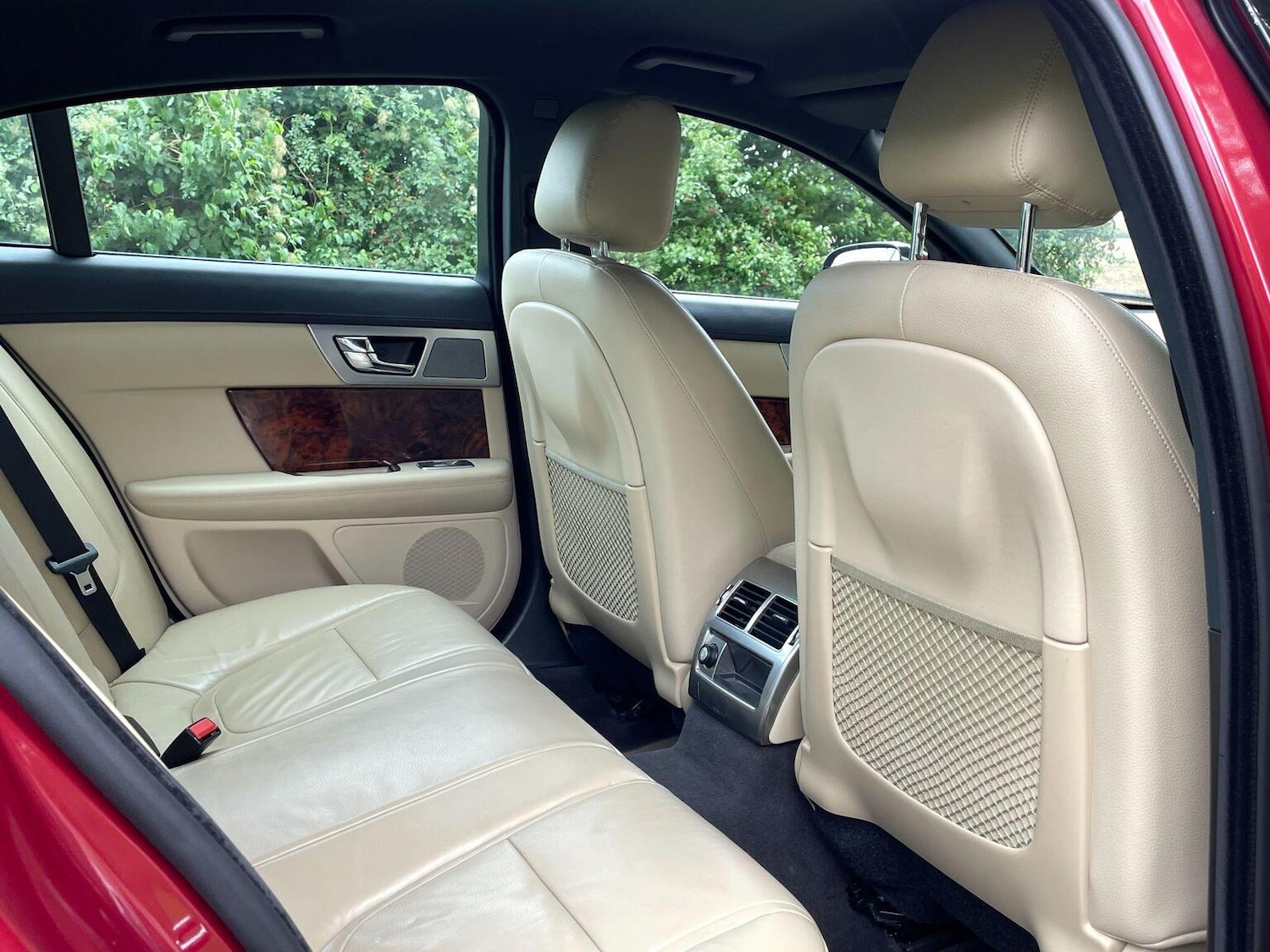 Used Jaguar XF 2013 for sale - 76716211: Photo 40