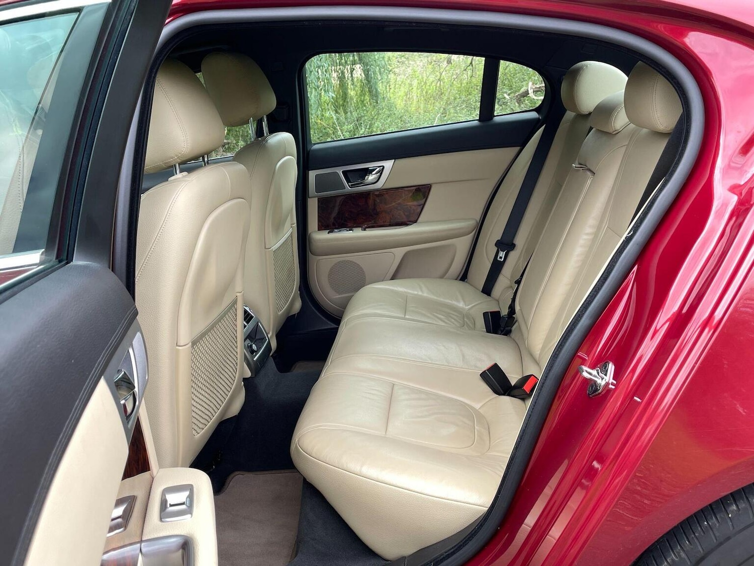 Used Jaguar XF 2013 for sale - 76716211: Photo 42