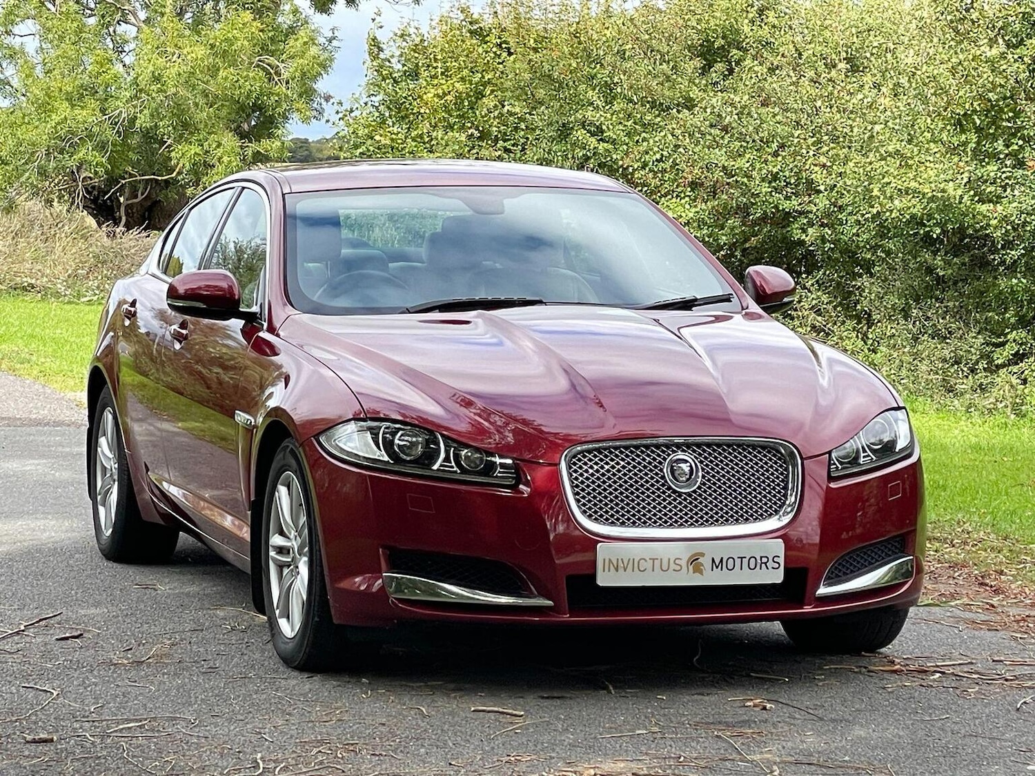 Used Jaguar XF 2013 for sale - 76716211: Photo 9
