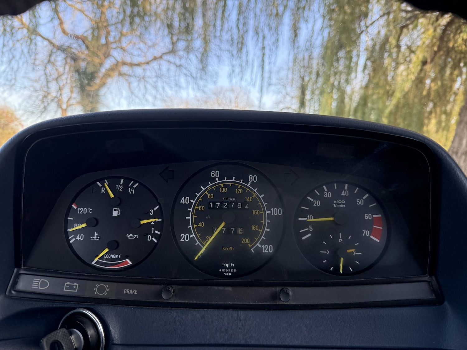 Used Mercedes-Benz 230 1985 for sale - 76762143: Photo 52