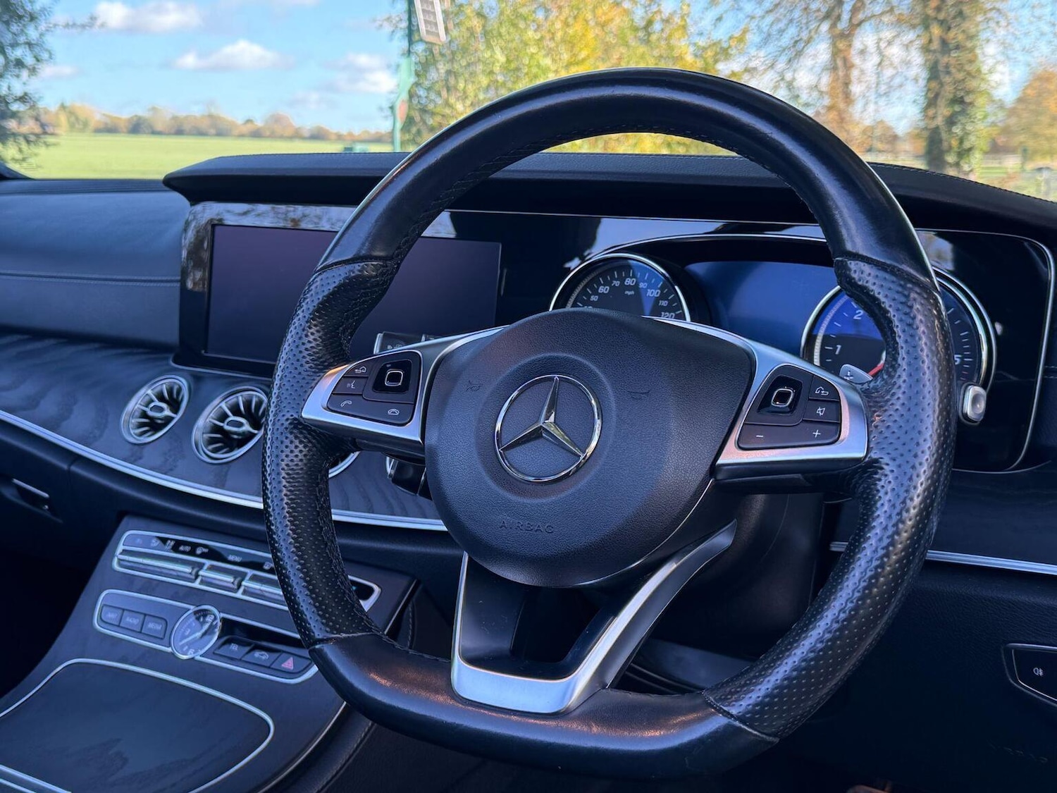 Used Mercedes-Benz E Class 2018 for sale - 76716199: Photo 28