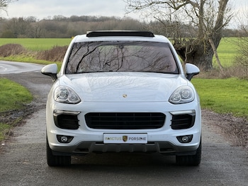 Used Porsche Cayenne 2017 for sale - 78289639: Photo