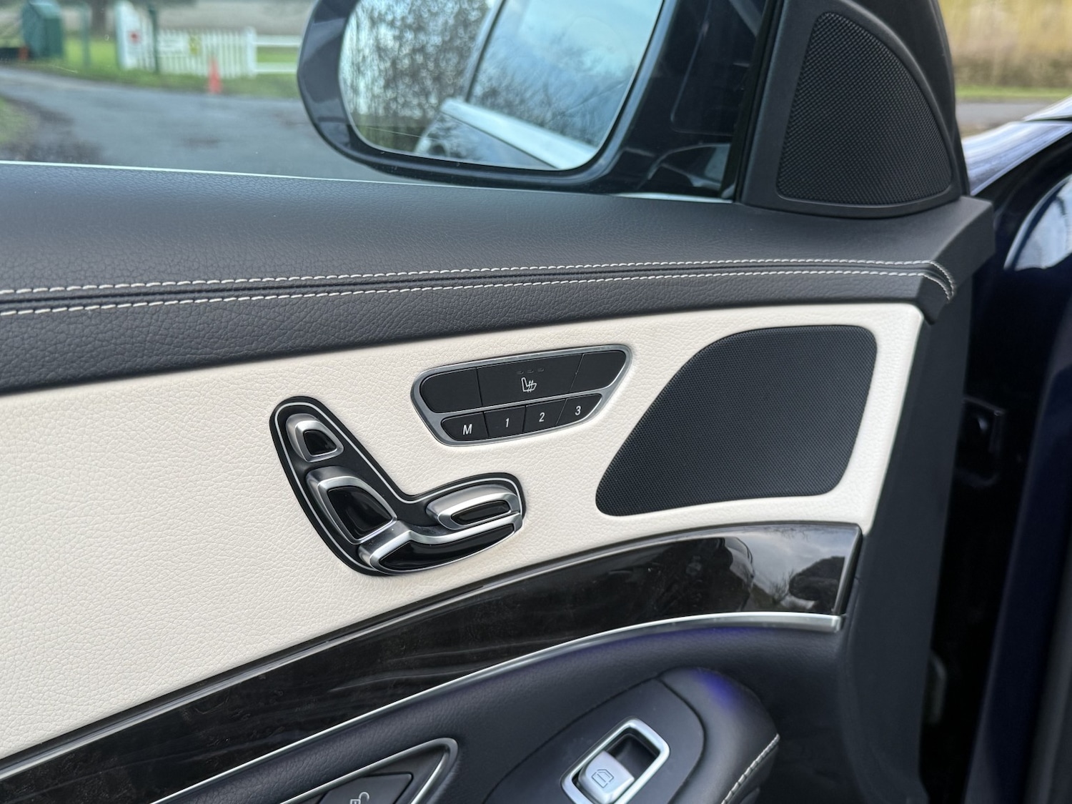 Used Mercedes-Benz S Class 2015 for sale - 77395129: Photo 30