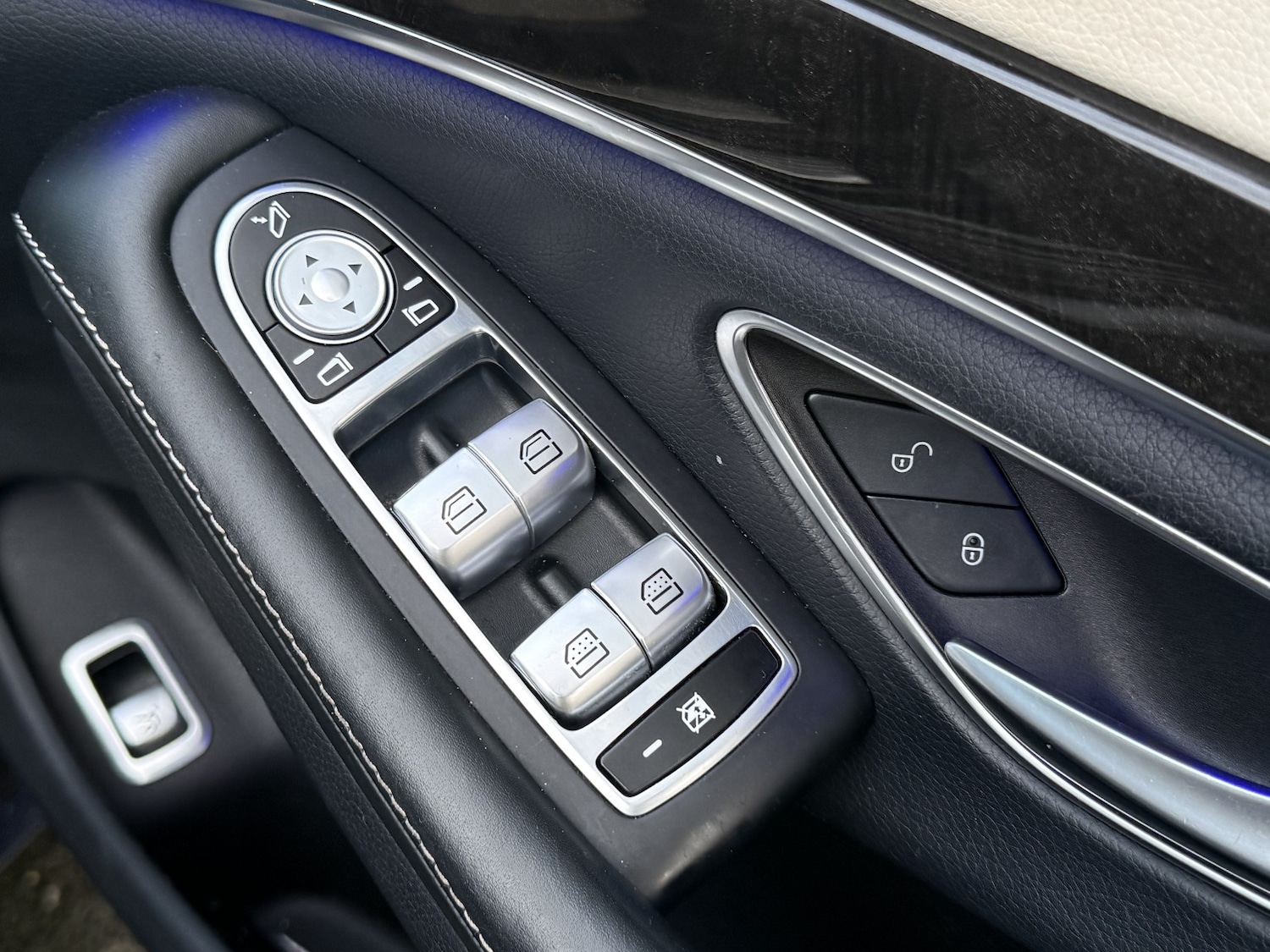 Used Mercedes-Benz S Class 2015 for sale - 77395129: Photo 60