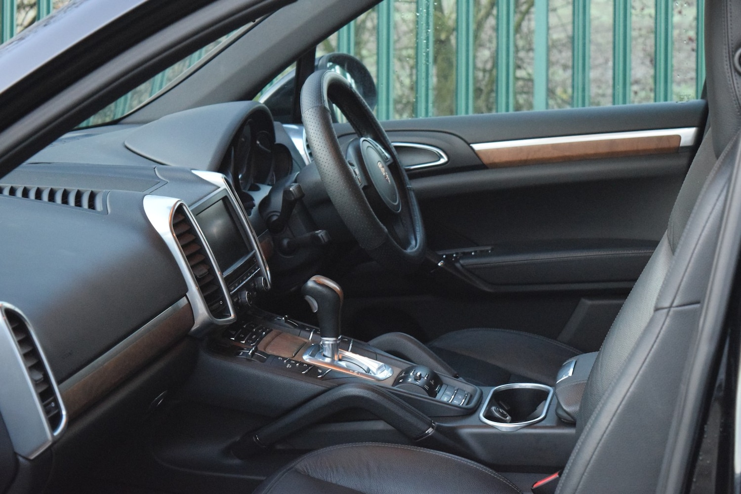 Used Porsche Cayenne 2011 for sale - 77289043: Photo 20