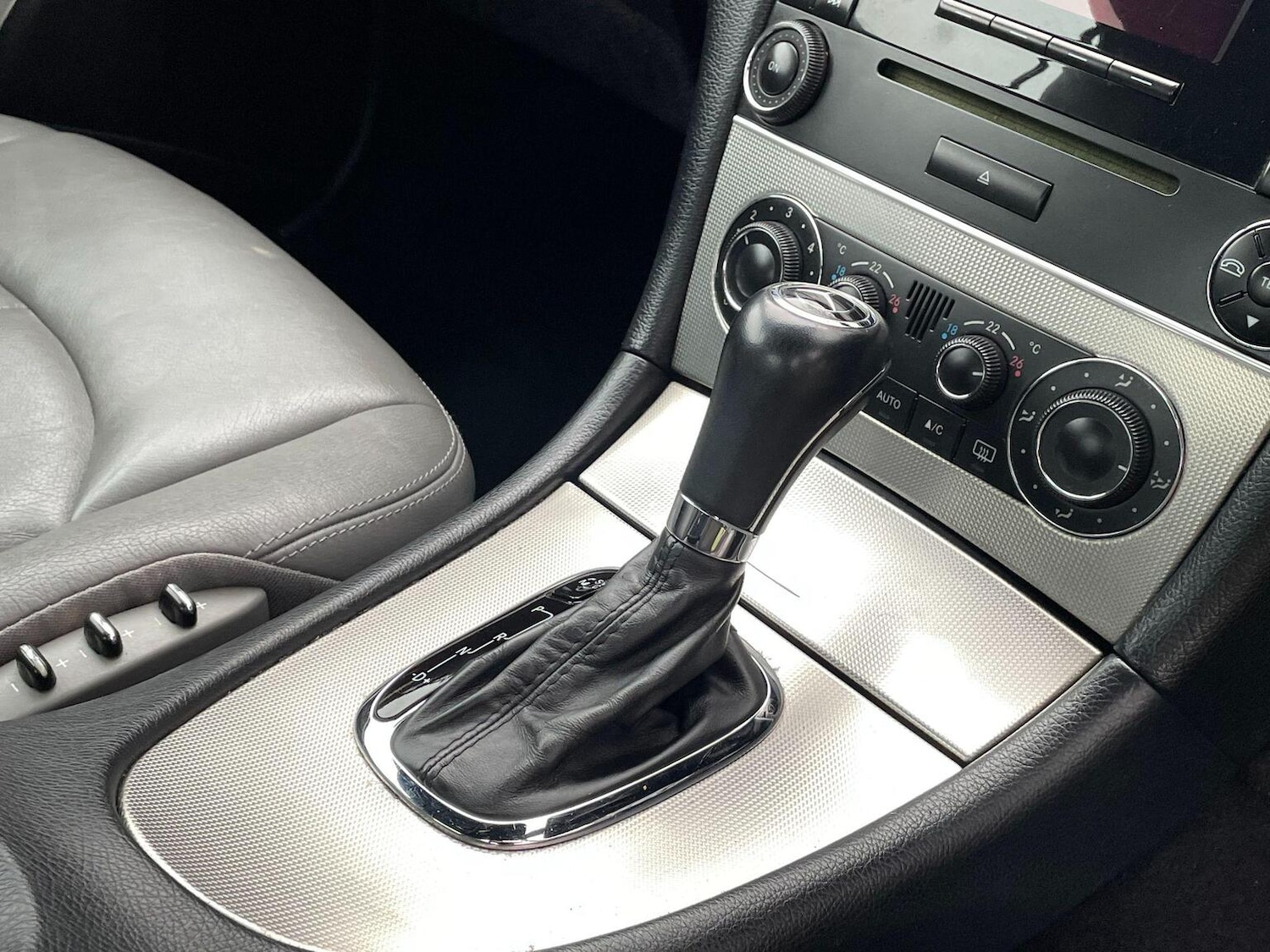 Used Mercedes-Benz CLK 2007 for sale - 76716184: Photo 38