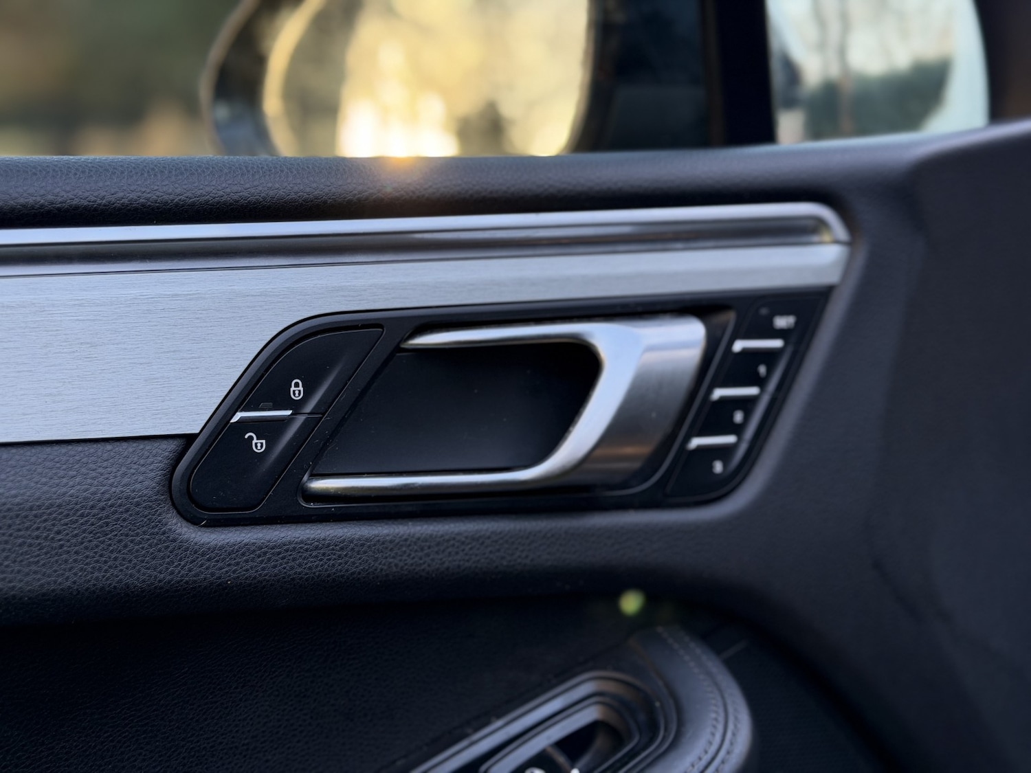 Used Porsche Macan 2014 for sale - 77201187: Photo 14