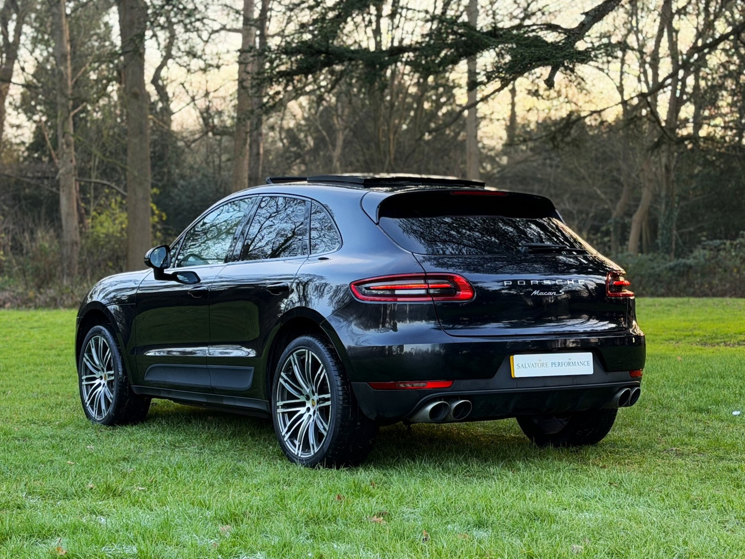 Used Porsche Macan 2014 for sale - 77201187: Photo 2