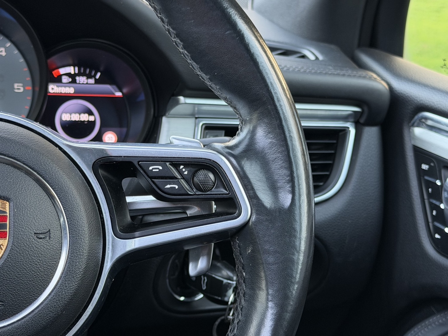 Used Porsche Macan 2014 for sale - 77201187: Photo 31