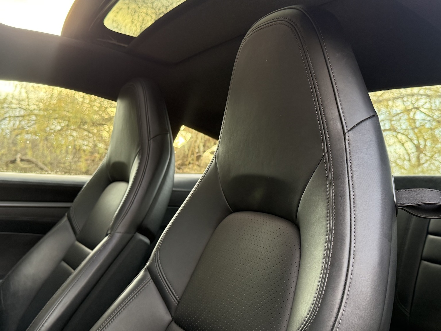 Used Porsche 911 2019 for sale - 76853507: Photo 26