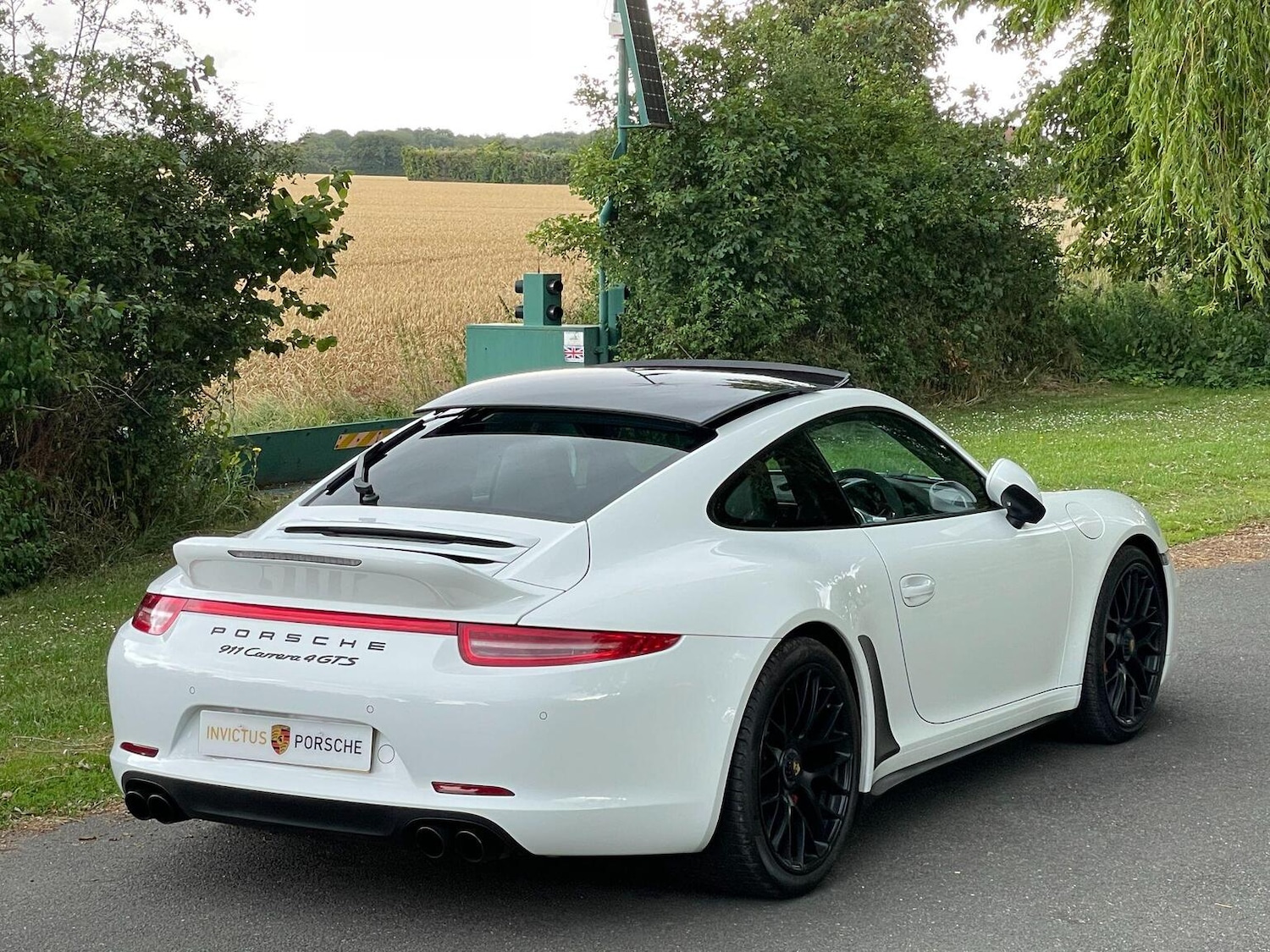 Used Porsche 911 2015 for sale - 76716210: Photo 2