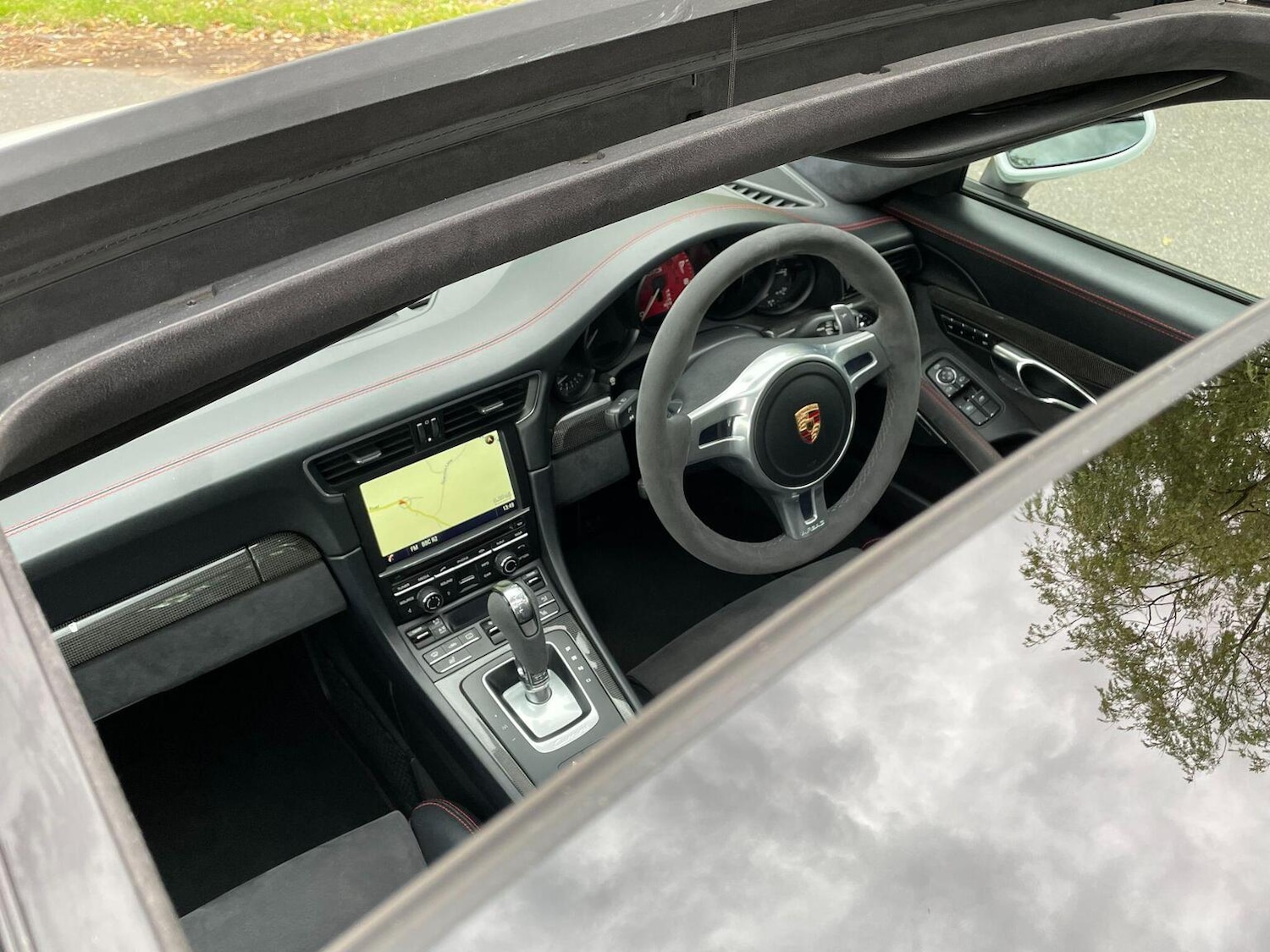 Used Porsche 911 2015 for sale - 76716210: Photo 26