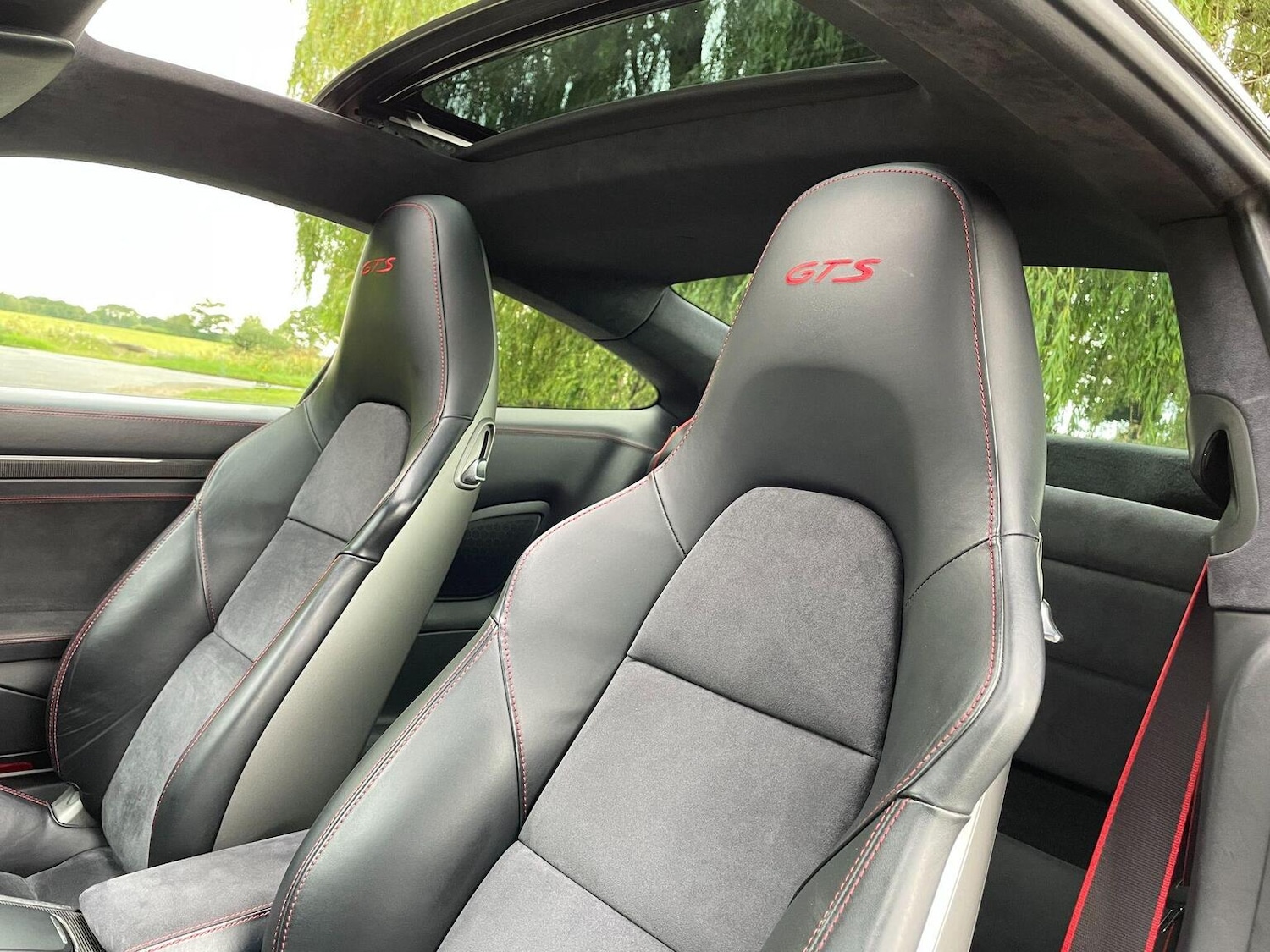 Used Porsche 911 2015 for sale - 76716210: Photo 31