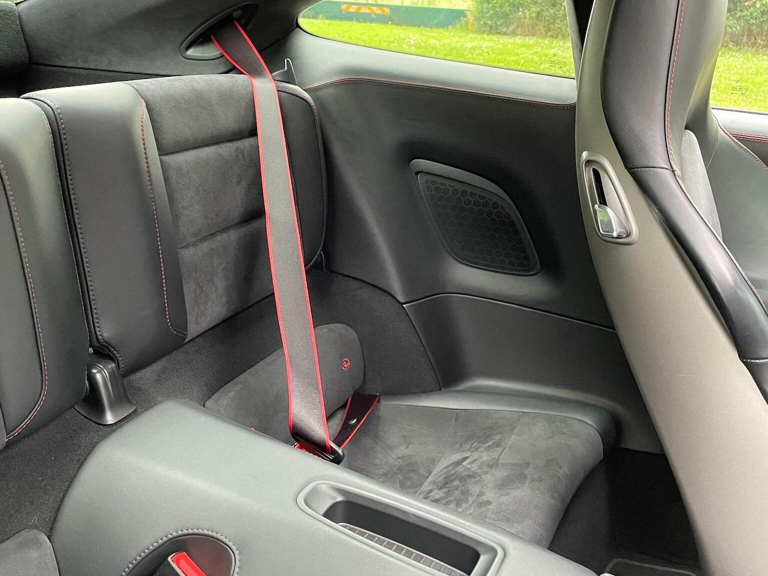 Used Porsche 911 2015 for sale - 76716210: Photo 37