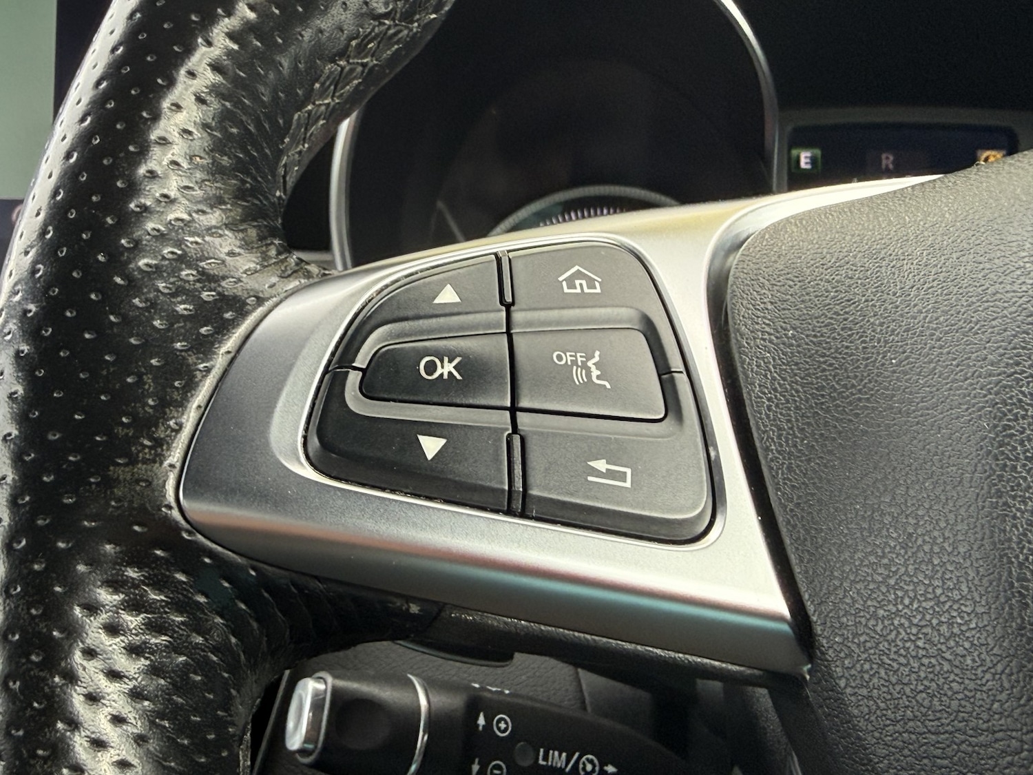 Used Mercedes-Benz C Class 2017 for sale - 78018411: Photo 41